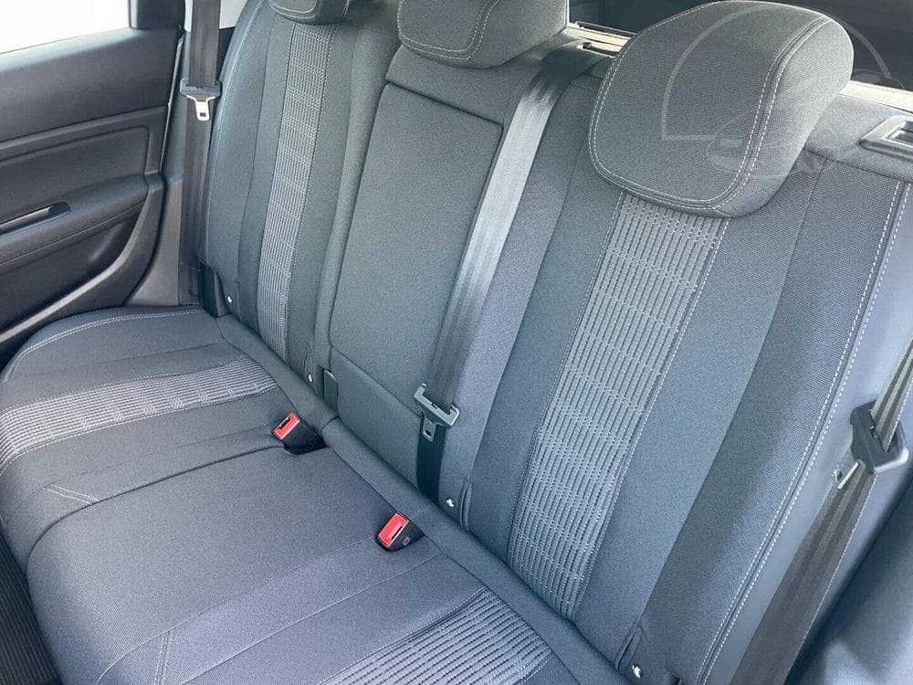 2019 Peugeot 308 - 18