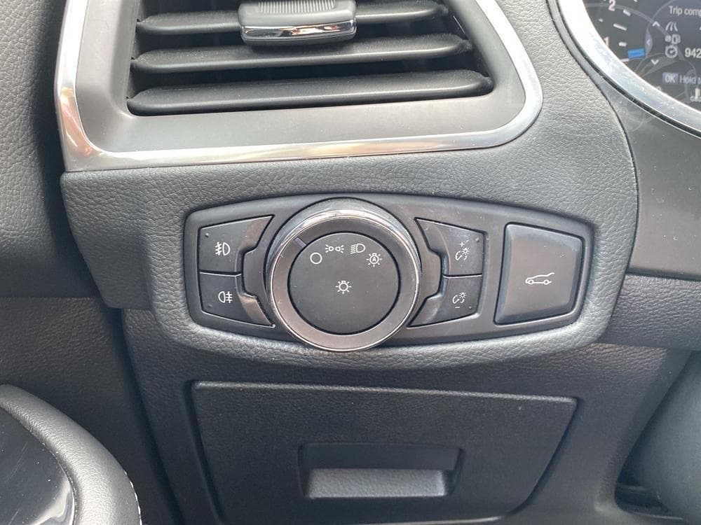 2015 Ford S-Max - 16