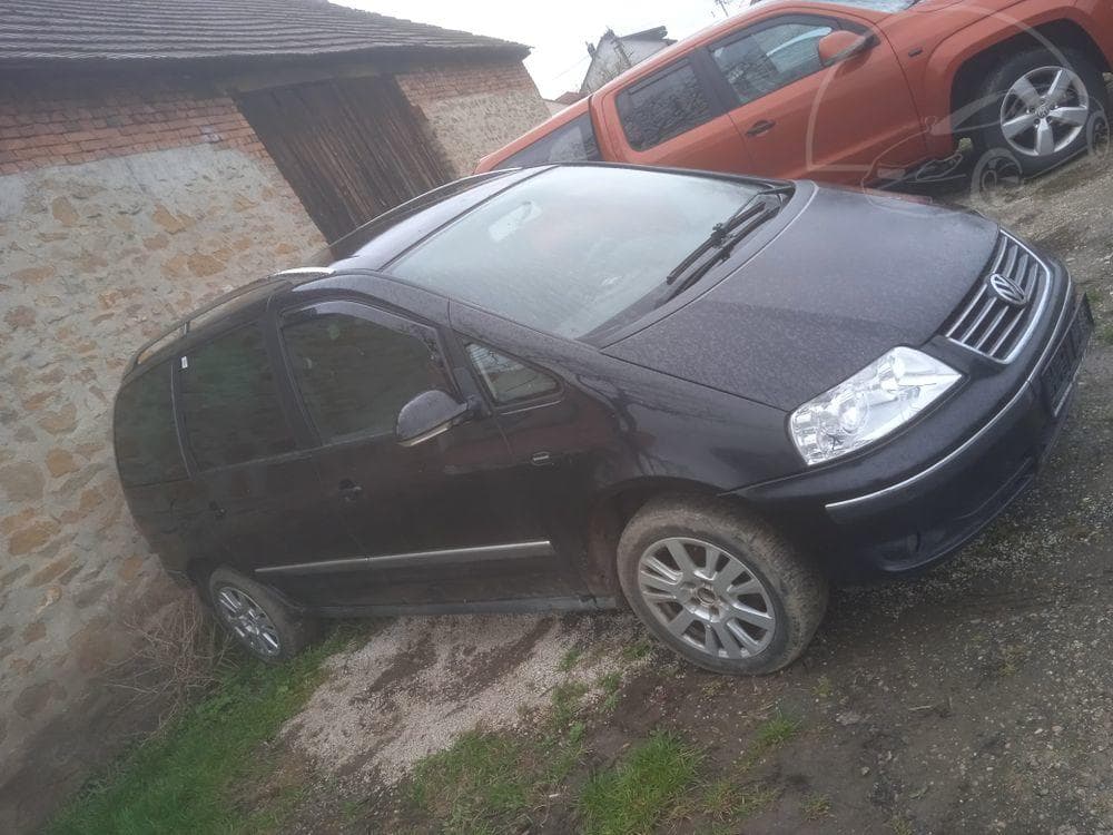Volkswagen SHARAN - 3