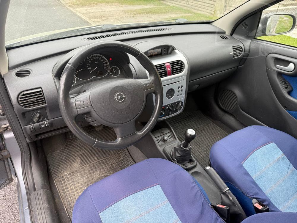 2002 Opel CORSA - 13