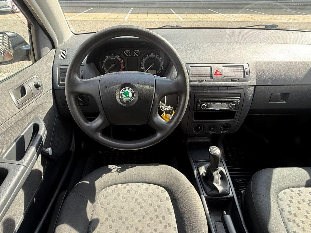 Škoda FABIA - 33