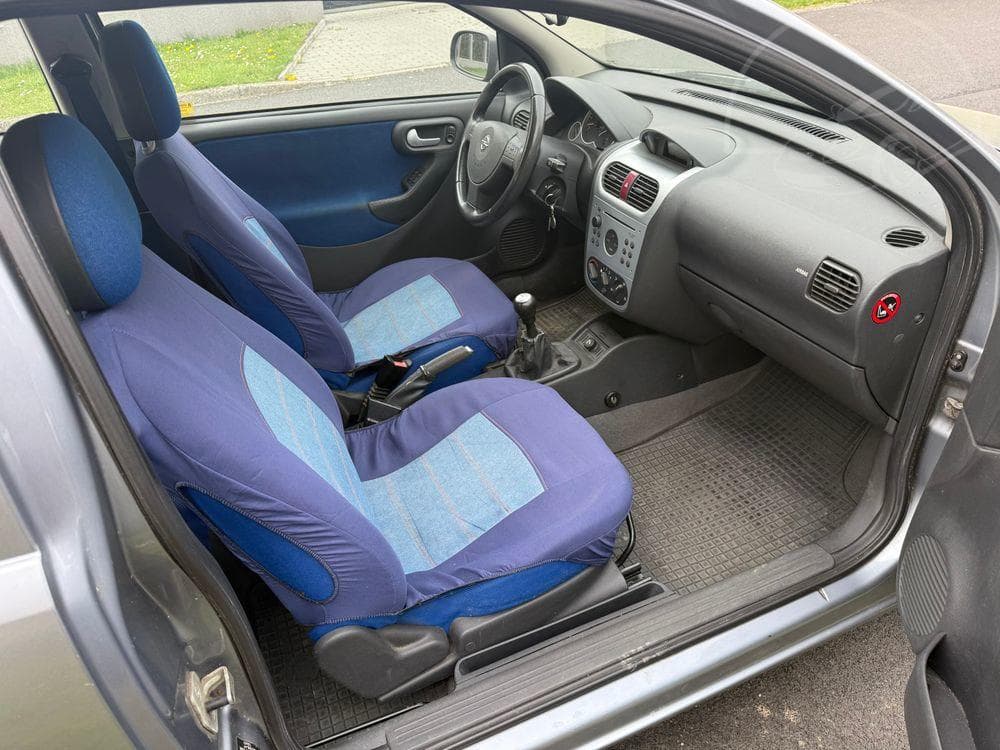 2002 Opel CORSA - 18