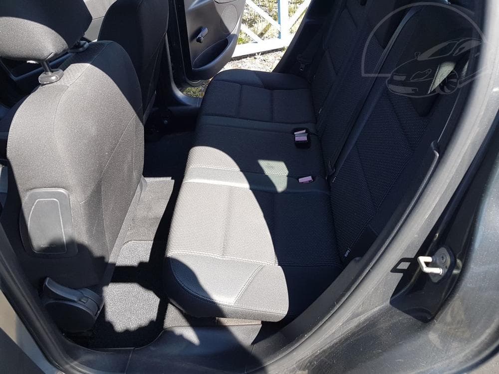 2012 Peugeot 207 - 9