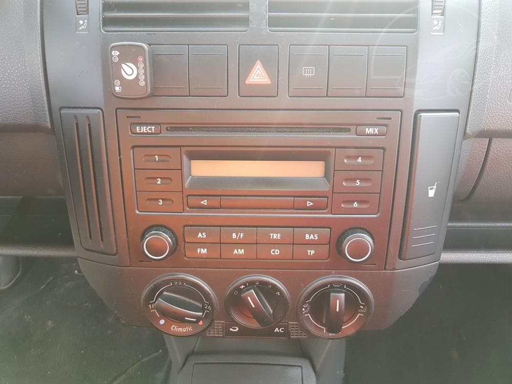 2006 Volkswagen POLO - 10