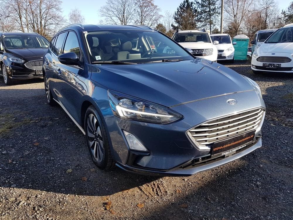 Ford Focus 1.5TDCi 88KW VÝHŘEV VOLANT