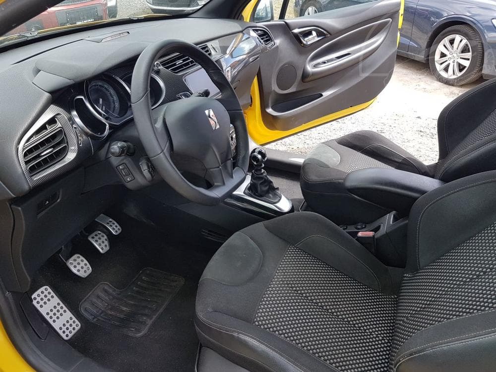 2012 Citroen DS3 - 7