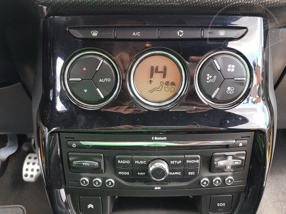 2012 Citroen DS3 - 12