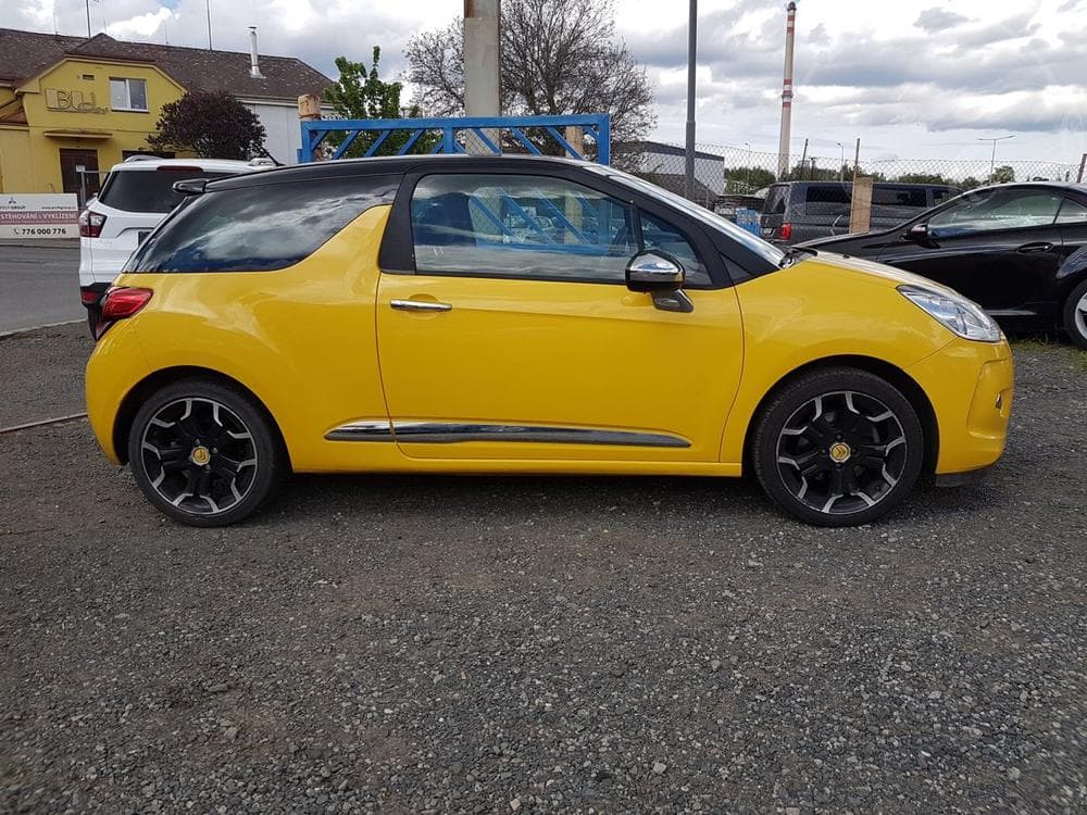 2012 Citroen DS3 - 19