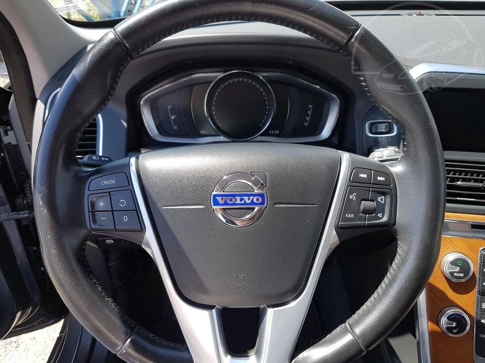 2016 Volvo XC60 - 19