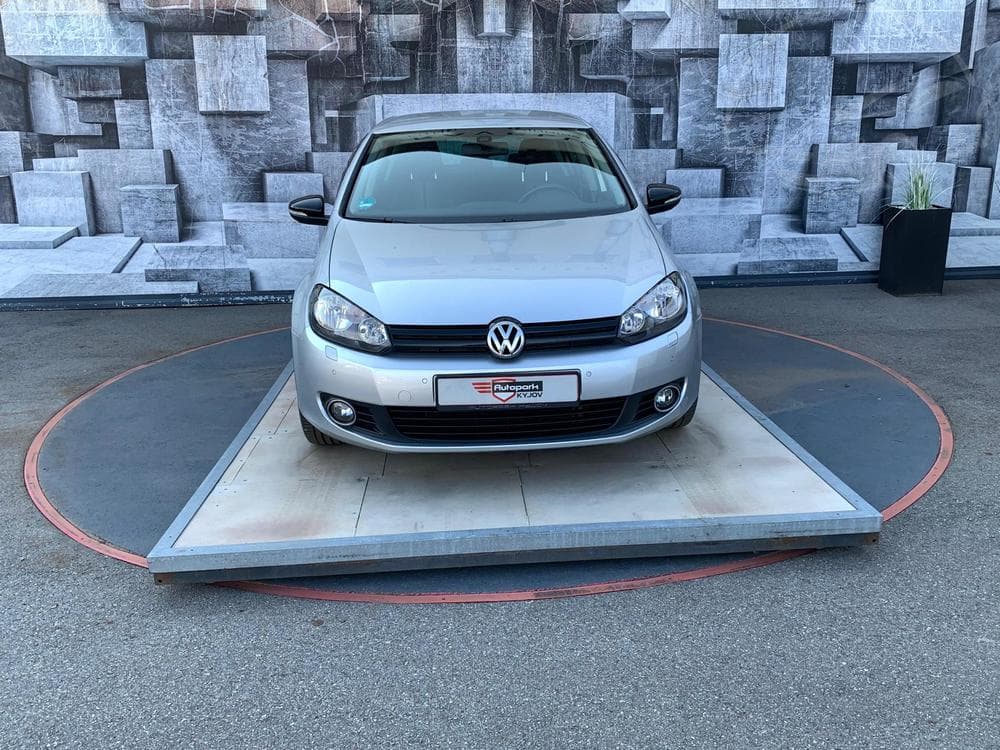 2012 Volkswagen GOLF - 2