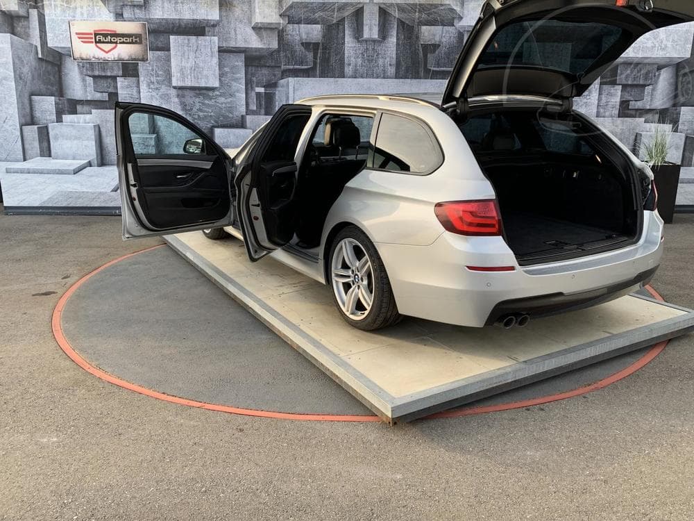 2011 BMW 5-Series - 7