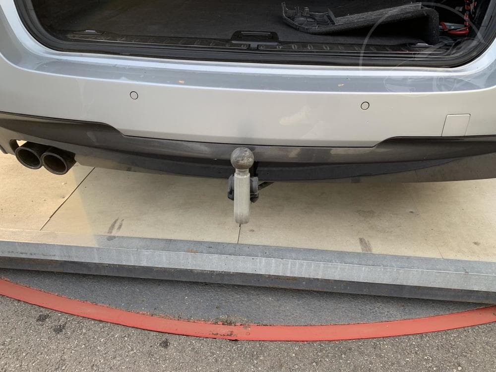 2011 BMW 5-Series - 8