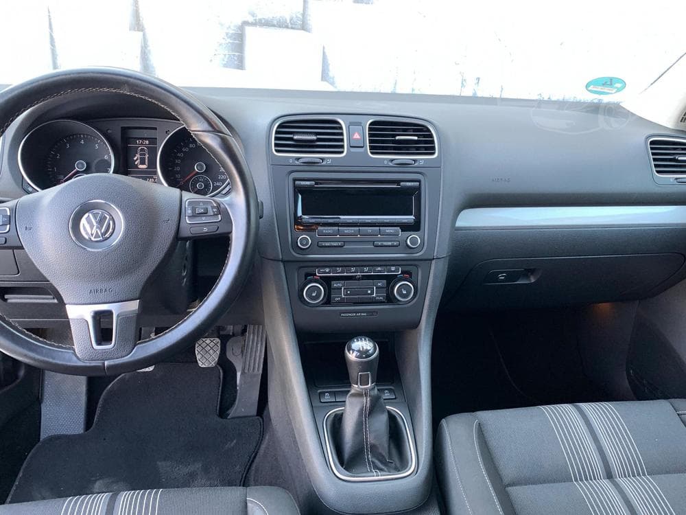 2012 Volkswagen GOLF - 10