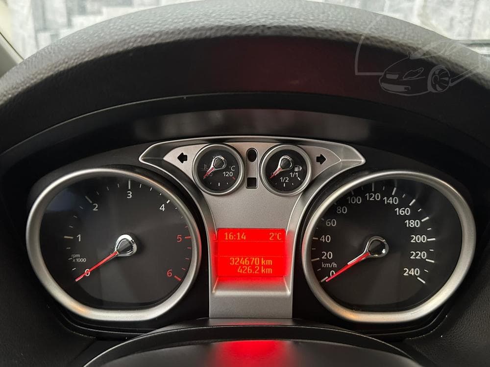 2010 Ford C-Max - 14