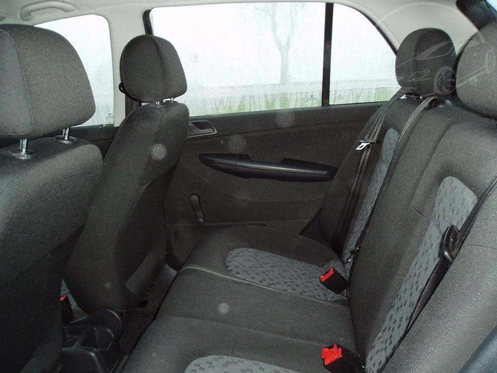 2006 Škoda FABIA - 11