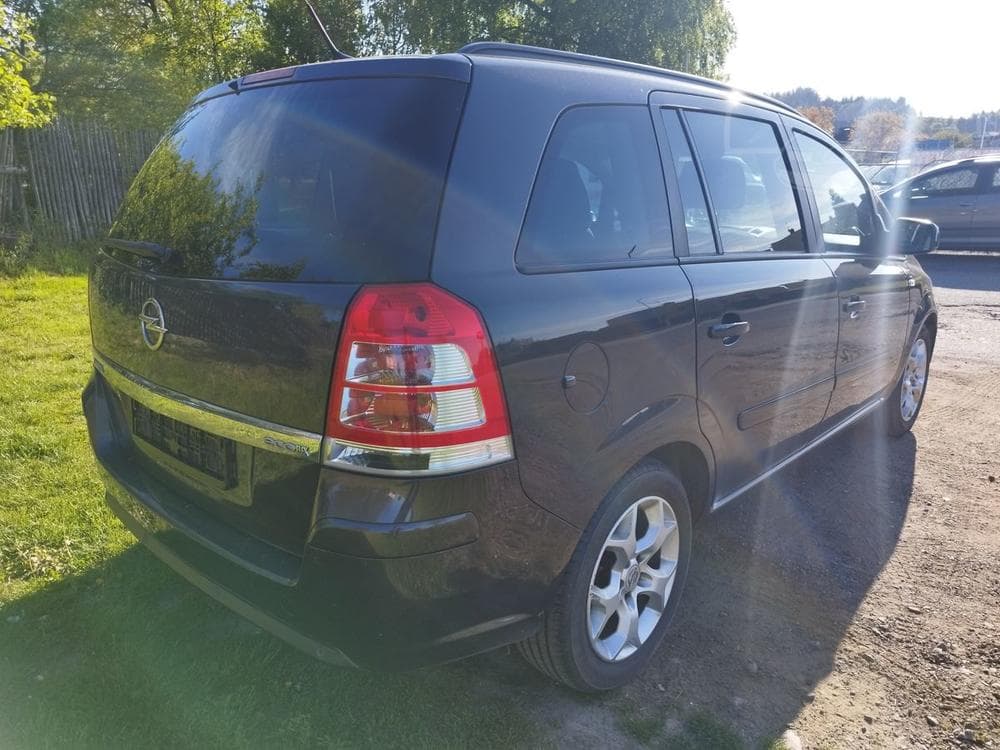 2013 Opel ZAFIRA - 8