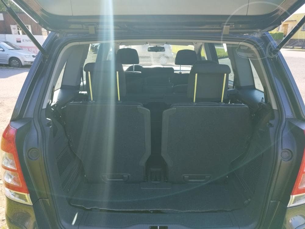 2013 Opel ZAFIRA - 11