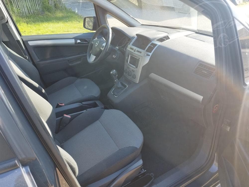 2013 Opel ZAFIRA - 12