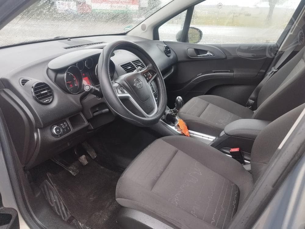 2011 Opel MERIVA - 11