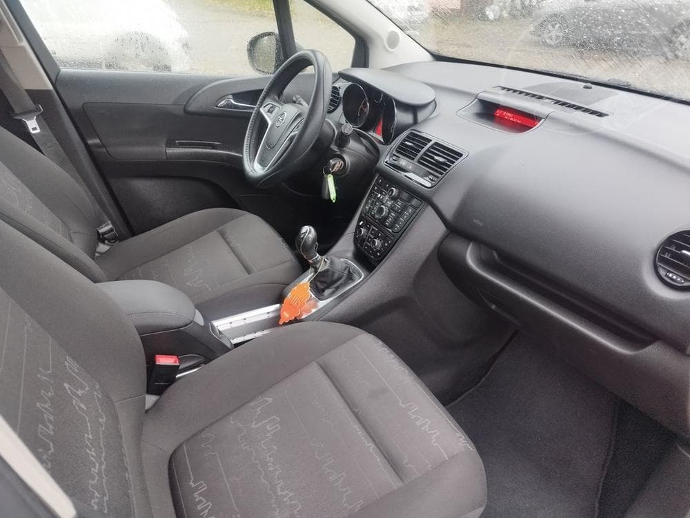 2011 Opel MERIVA - 12