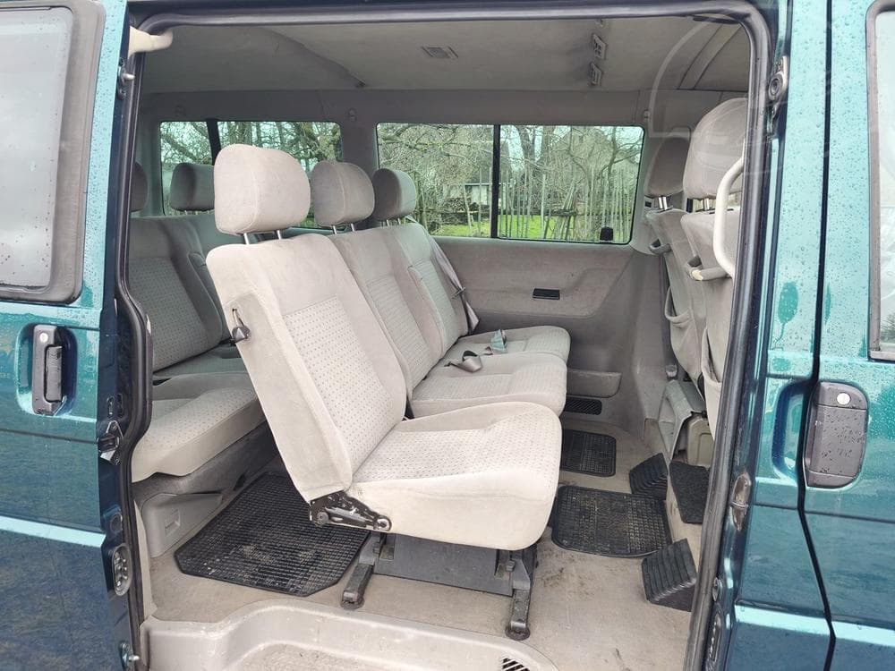 1999 Volkswagen CARAVELLE - 9