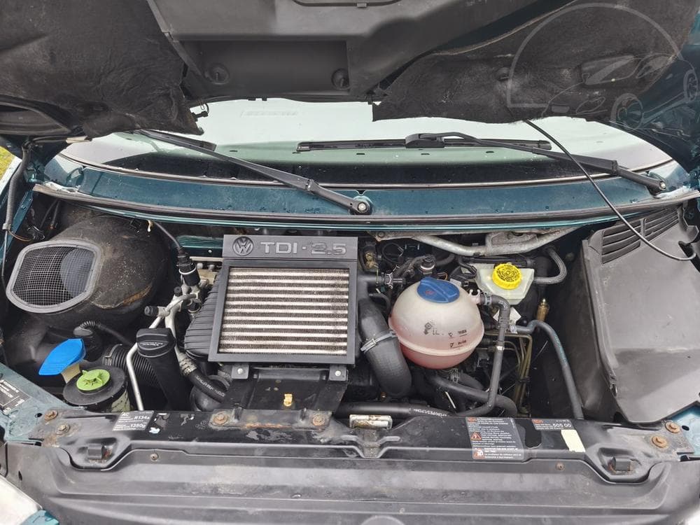 1999 Volkswagen CARAVELLE - 15