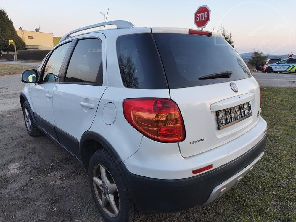 2009 Fiat SEDICI - 4