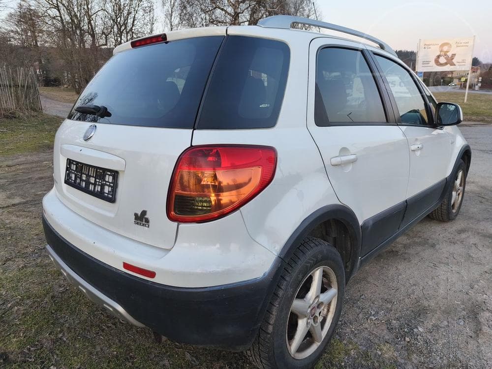 2009 Fiat SEDICI - 5