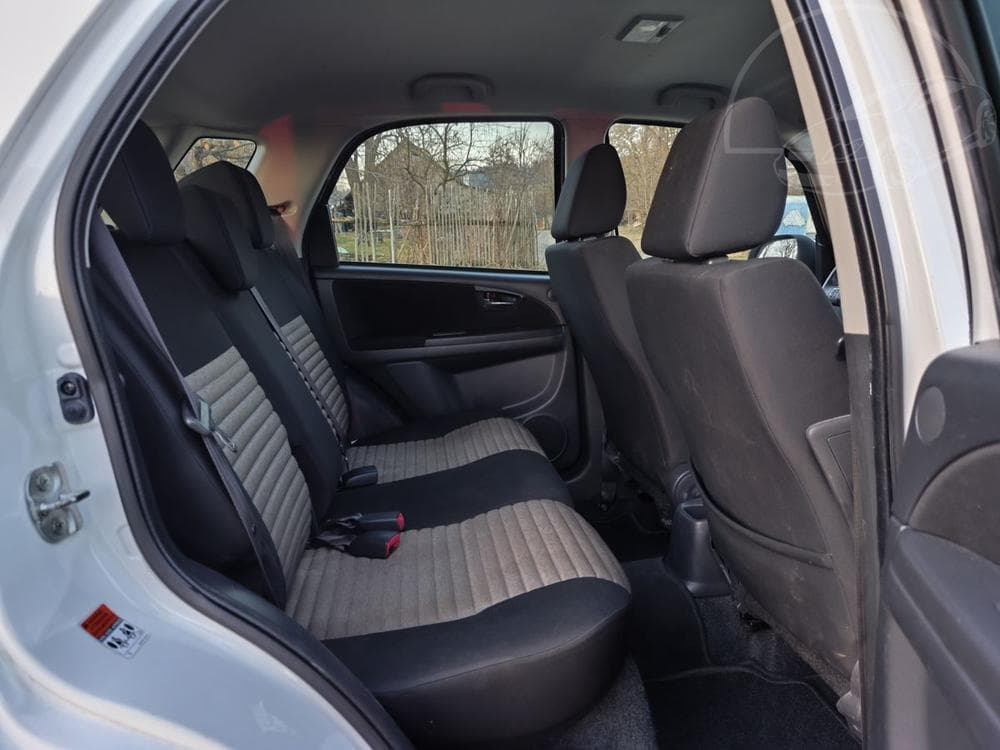 2009 Fiat SEDICI - 8