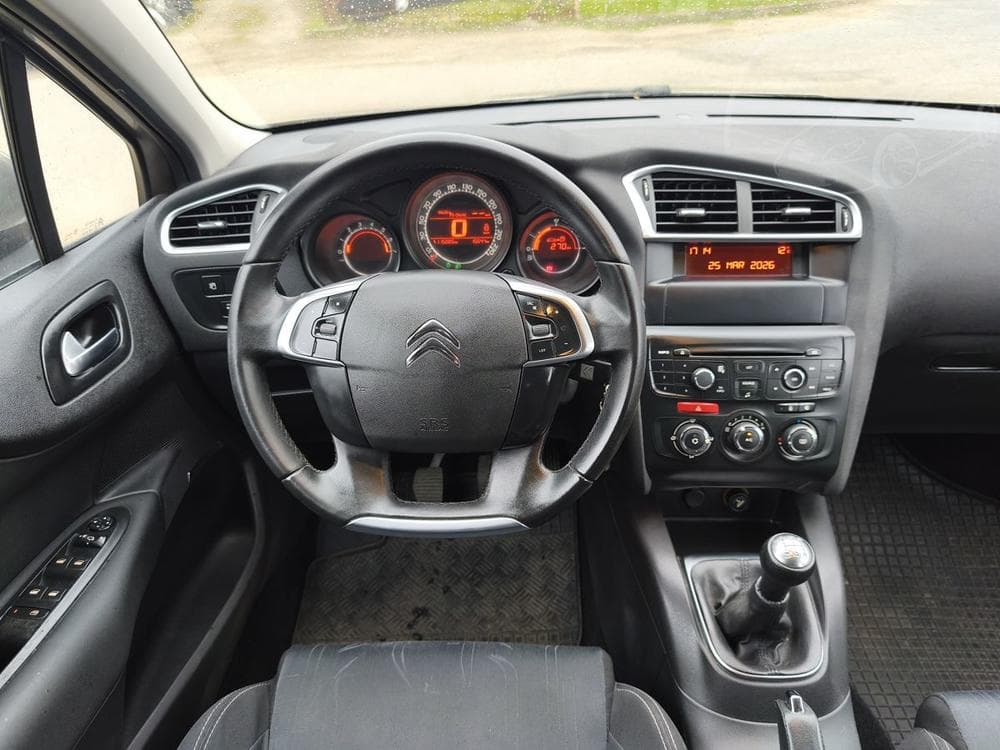 2013 Citroen C4 - 13