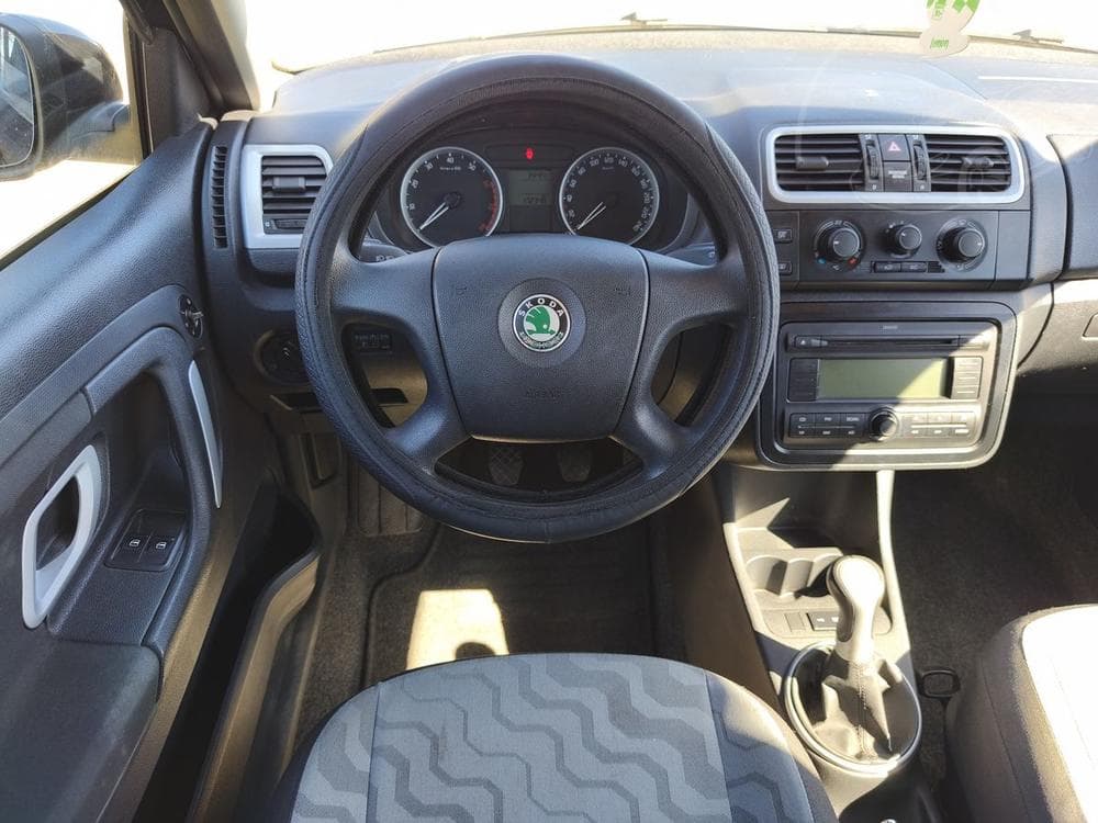 2008 Škoda FABIA - 13