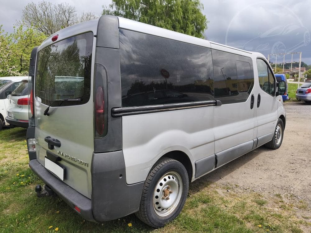 2005 Opel VIVARO - 9