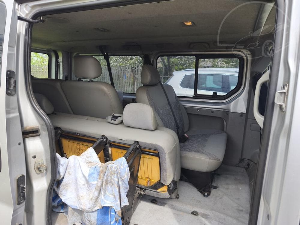 2005 Opel VIVARO - 11