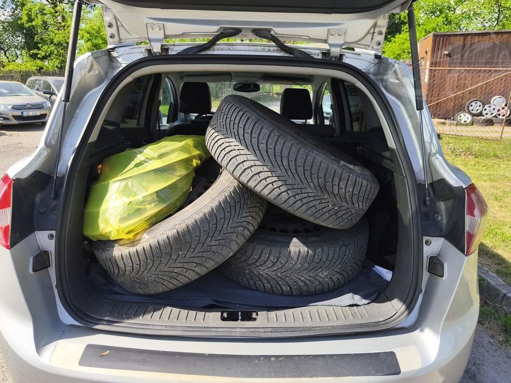 2009 Ford KUGA - 9