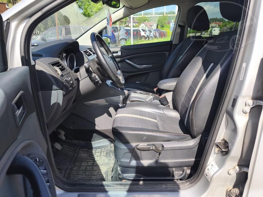 2009 Ford KUGA - 14