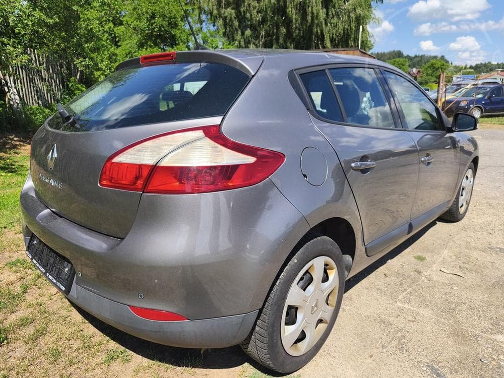 2011 Renault MEGANE - 4