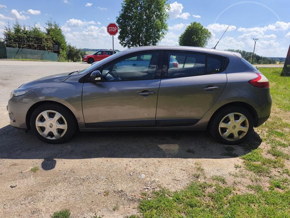 2011 Renault MEGANE - 6