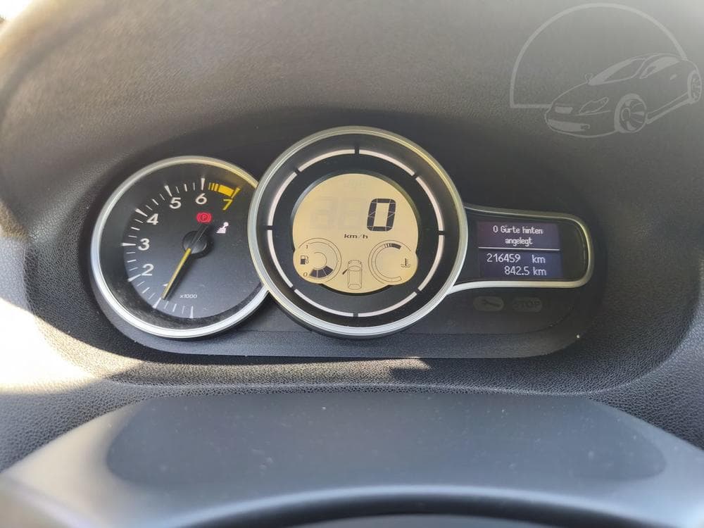 2011 Renault MEGANE - 13