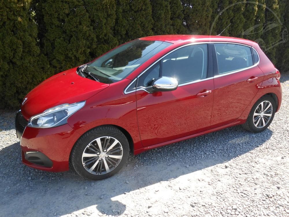 2017 Peugeot 208 - 3