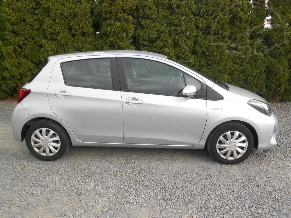 2017 Toyota YARIS - 5