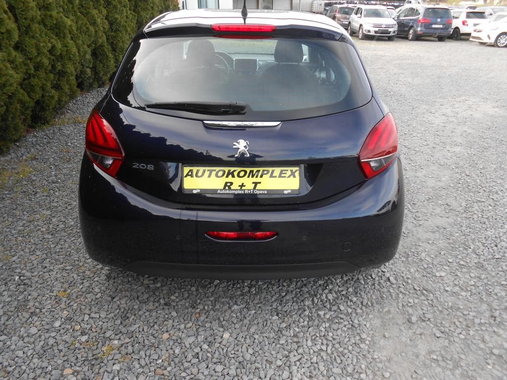 2019 Peugeot 208 - 6