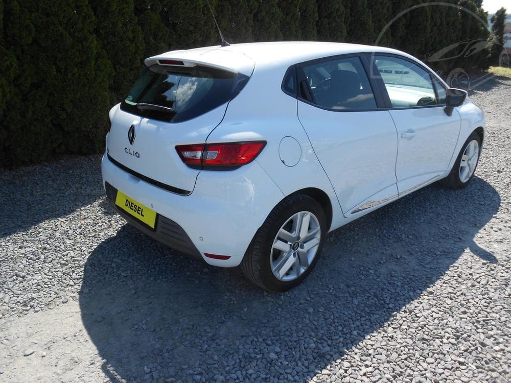 2019 Renault CLIO - 11