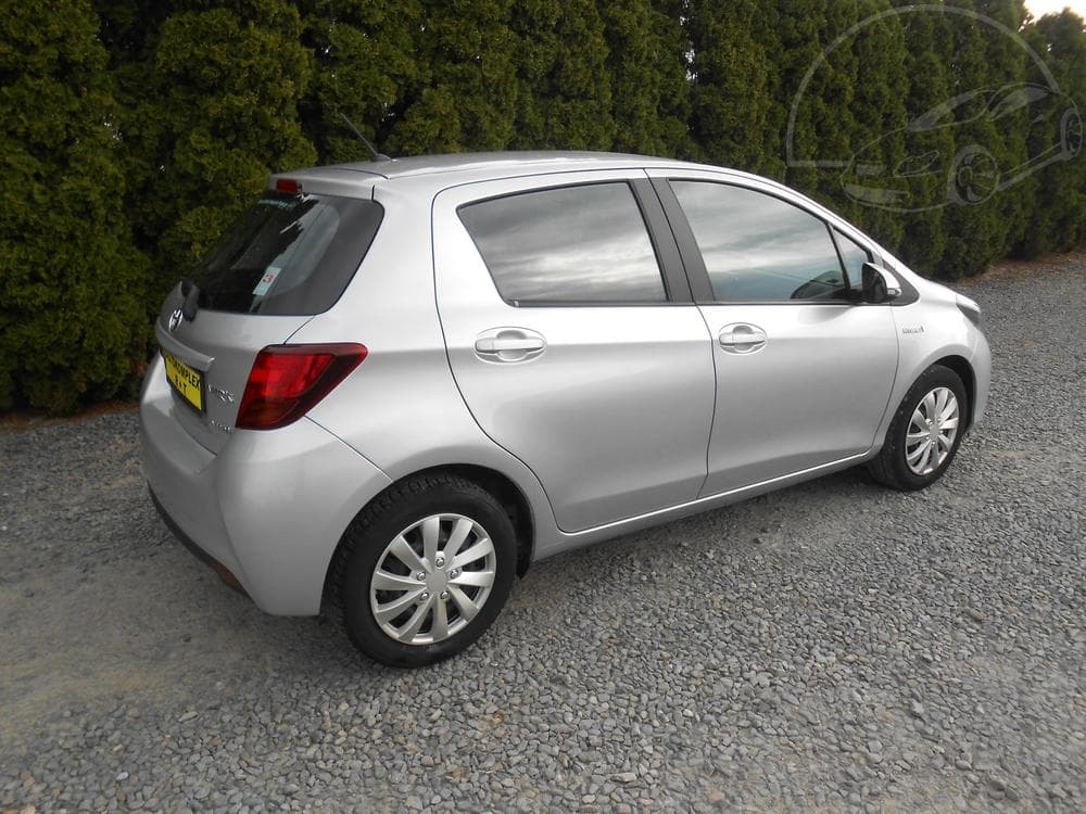 2017 Toyota YARIS - 6