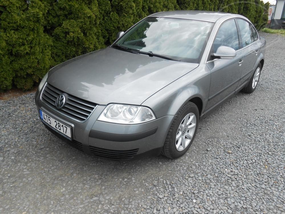 2004 Volkswagen PASSAT - 6
