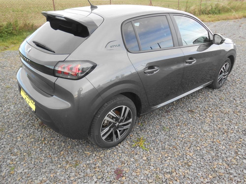 2023 Peugeot 208 - 8