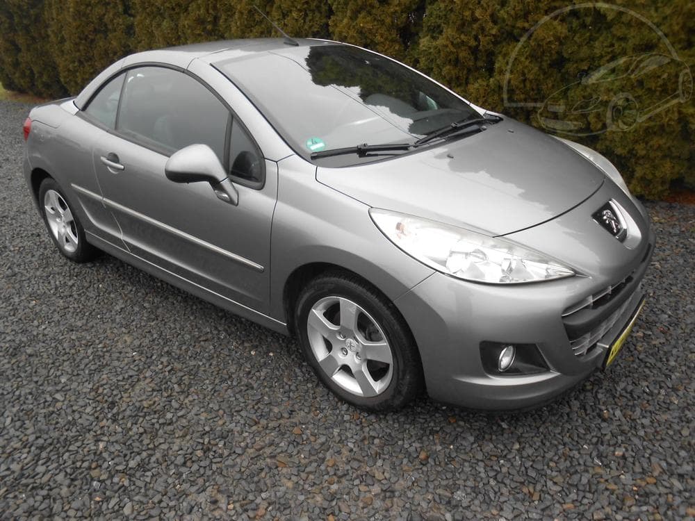 2013 Peugeot 207 - 9