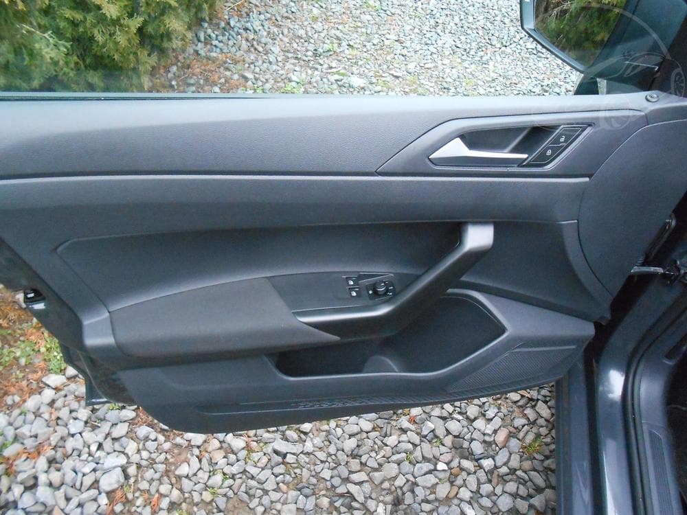 2018 Volkswagen Polo - 9