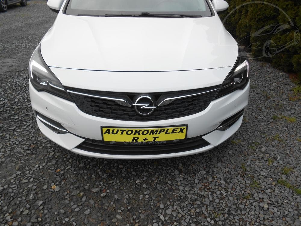 2020 Opel ASTRA - 25
