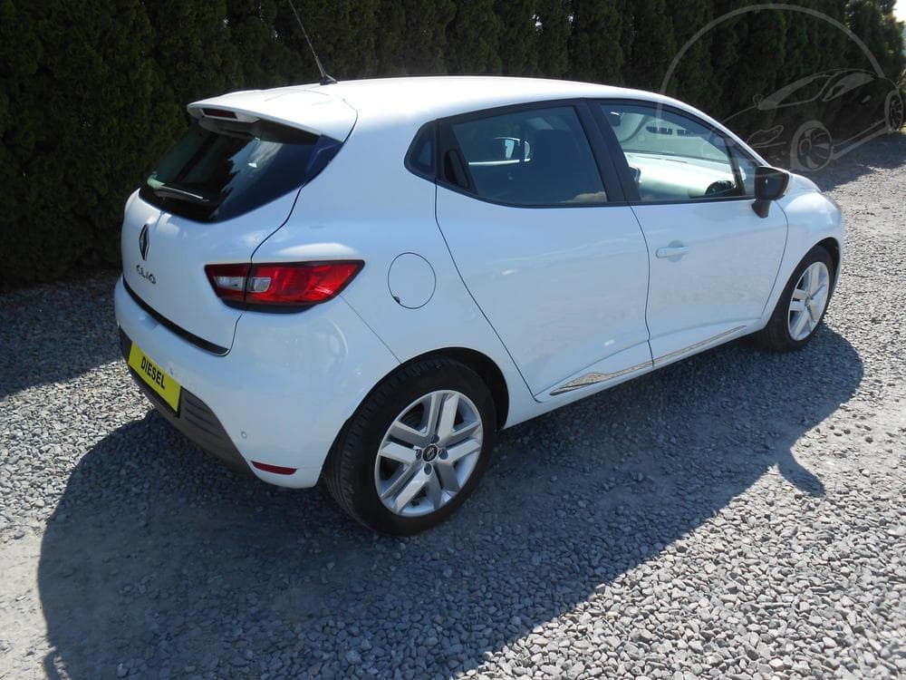 2019 Renault CLIO - 17