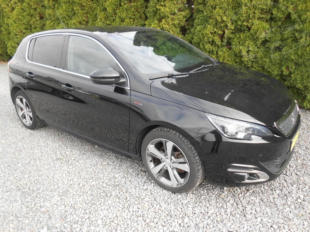 2016 Peugeot 308 - 10
